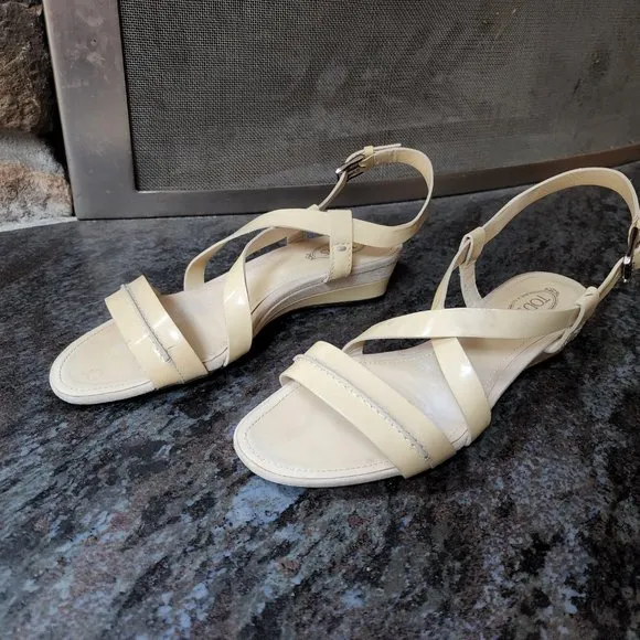 Tod's Vintage Cream Patent Leather Strappy Sandals Size 36.5