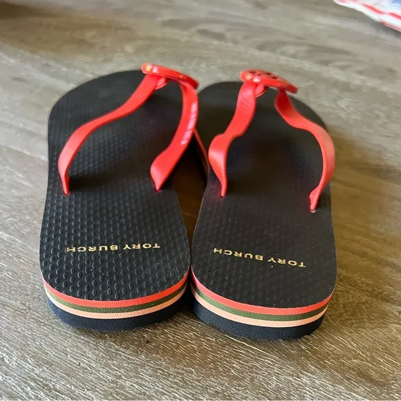 Tory Burch Minnie Logo Flip Flops, 5, NWB