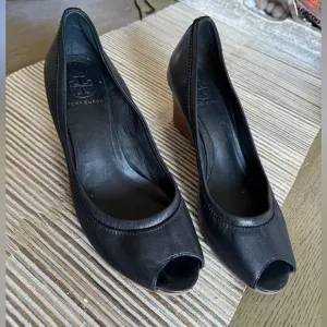 Tory Burch Open Toe Black Leather Wood Wedge Heel Shoes Size 8.5m
