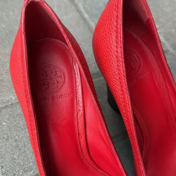 Tory Burch Women's Red and Black Peep Toe Heels size 9
