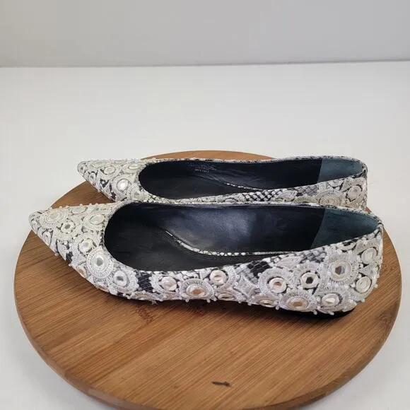 Tory Burch 'Yasmin' Embroidered Flat White Leather Womens Shoe Sz 10 M MSRP $378