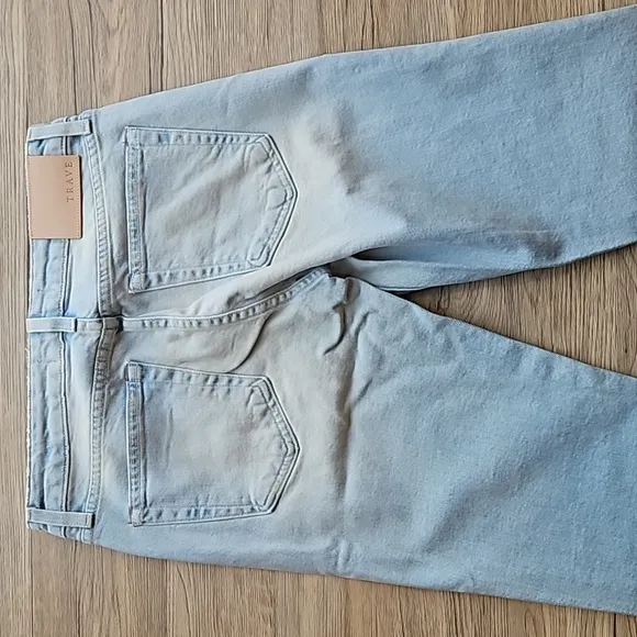 Trave Light Wash Sophie Low Rise Slim Cropped Jeans 26 NWT