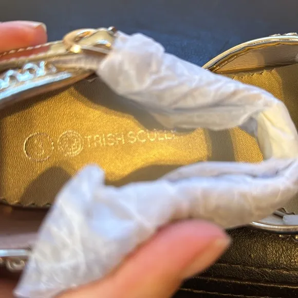 Trish Scully Butterfly Gold Dress Shoes Size 3
