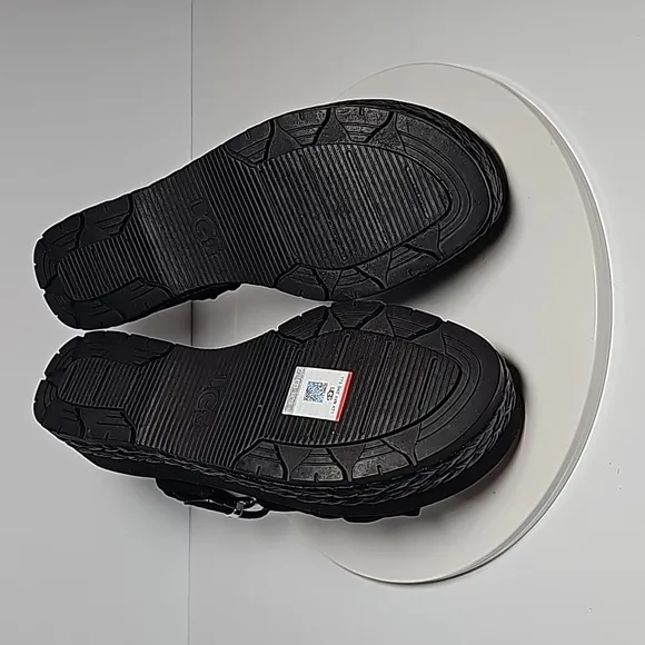 UGG Neusch Sandals Platforms Shoe Adjustable Strap Suede Leather Rafia Black 8.5