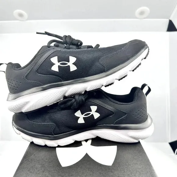 Under Armour Mens Athletic Shoes Charged Assert 9 3024591-001 Black 8.5W NIB