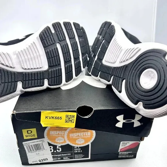Under Armour Mens Athletic Shoes Charged Assert 9 3024591-001 Black 8.5W NIB