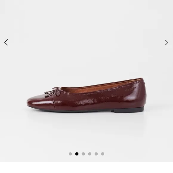 Vagabond oxblood flats with bow shoes