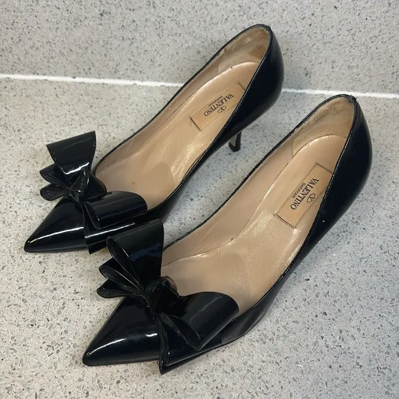 Valentino Black Bow Heels Size 36