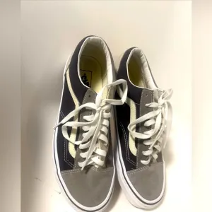 Vans Style Men's (Color Block) Gray Drizzle/Multi #VN0A54F6B92 NIB Size 9