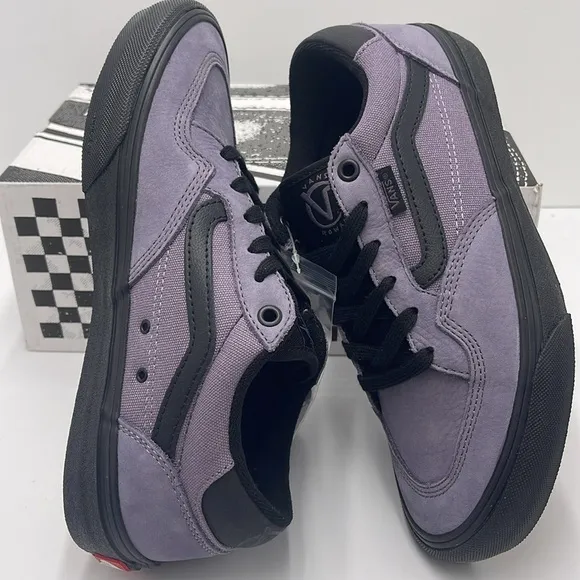 Vans WMNS RowanNubuck Light Purple/BlackVN0A5JICBI6 Sneakers