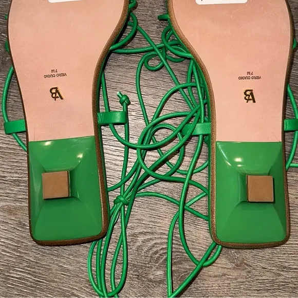 VERONICA BEARD Leather Strappy Sandals (Green)