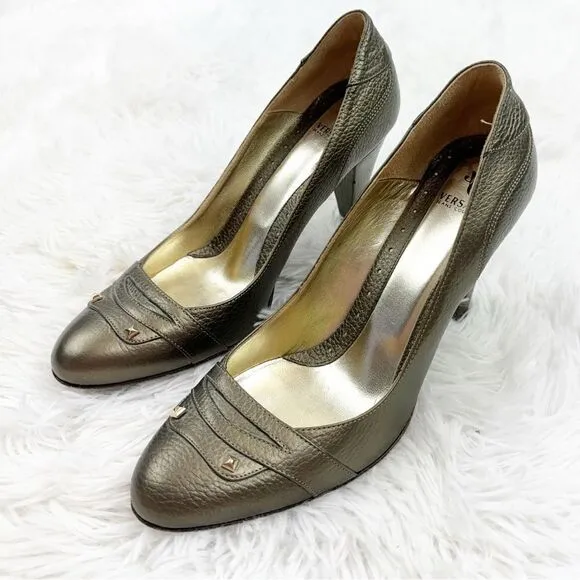 Versace Jeans Couture Metallic Round Toe Pebbled Leather Heeled Pumps