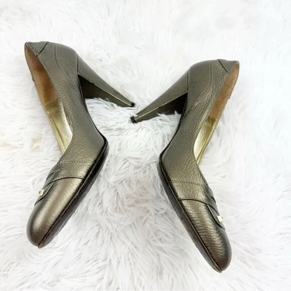 Versace Jeans Couture Metallic Round Toe Pebbled Leather Heeled Pumps