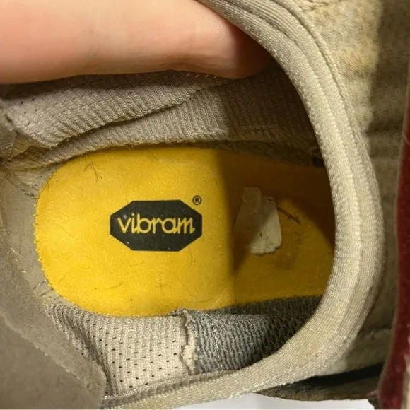 Vibram five finger TrekSport shoes size 41