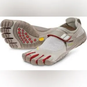 Vibram five finger TrekSport shoes size 41