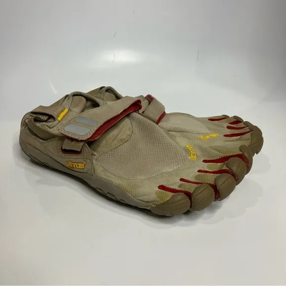 Vibram five finger TrekSport shoes size 41