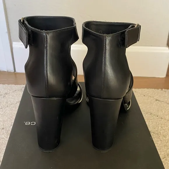 Vince Aretha heels