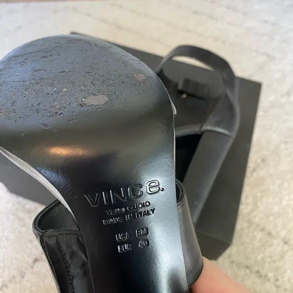 Vince Aretha heels