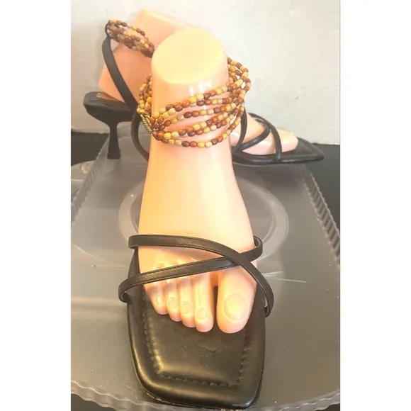 Vince Camuto Analise Sandal Black Strappy Sandals with Beaded Ankle Wrap WMS 9.5