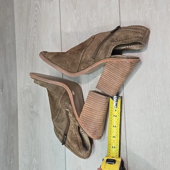 Vince Camuto Women Koral Leather Open Toe Heels shoes Ankle boot sz 9M