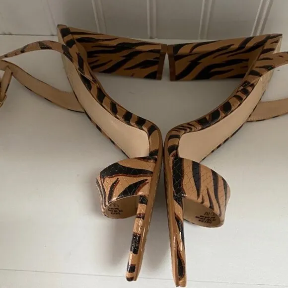 Vince Camuto Womens Kresseya Faux Leather Animal Print Heel Sandals Size 8M