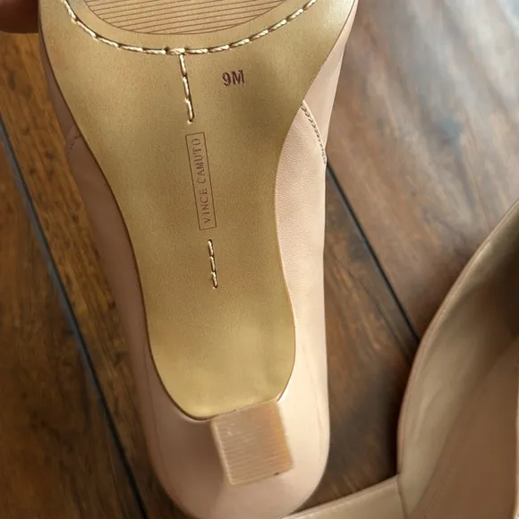 Vince Camuto Women's Tan/pink Heels