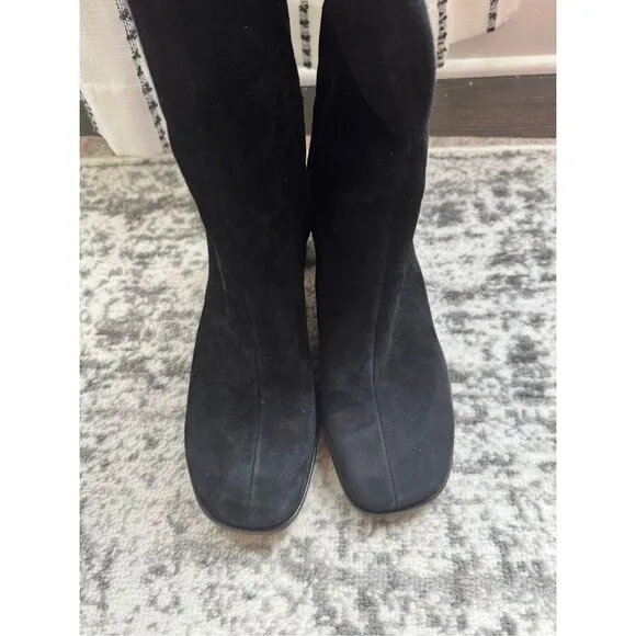 VINCE NWOB Maggie Knee High Black Suede Boots