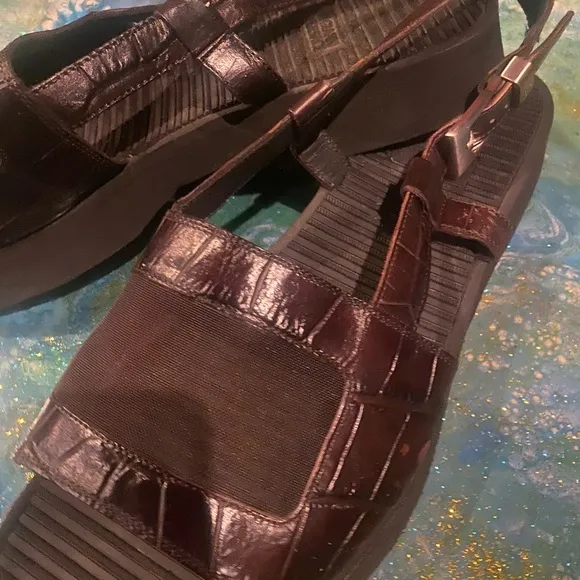 Vintage 2000s GIANNI VERSACE brown Strappy Sandals size 12