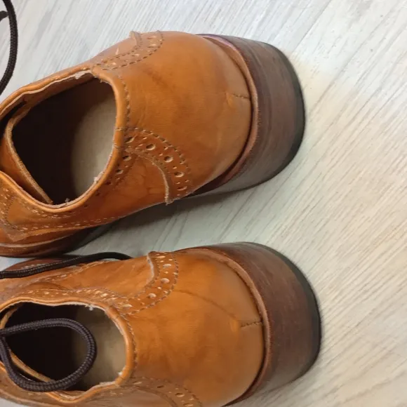 Vintage Genuine Leather Tan Boys Dress Shoes/Mikoleon/Size 37