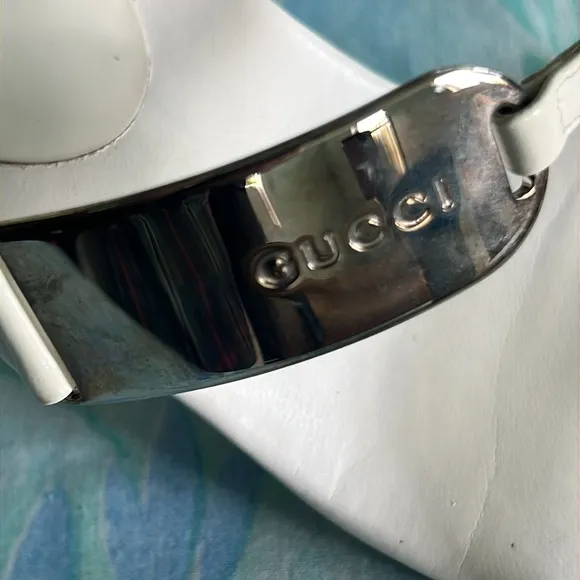 Vintage Gucci Strappy Sandals Silver Accent - 6B