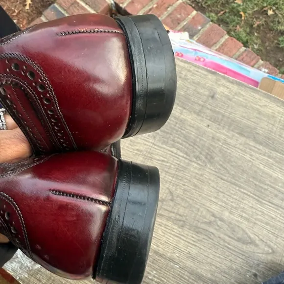 VINTAGE JOHNSON &amp; MURPHY MENS  ARISTOCRATIC BURGANDY SHELL DRESS SHOES SIZE 8