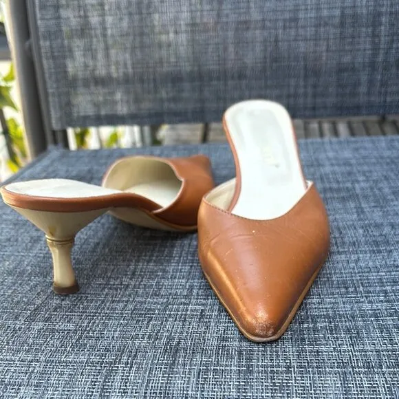 Vintage Tan Leather Pointed Kitten Heel Mules Bamboo Style Heel