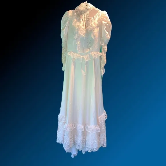 Vintage Wedding Gown