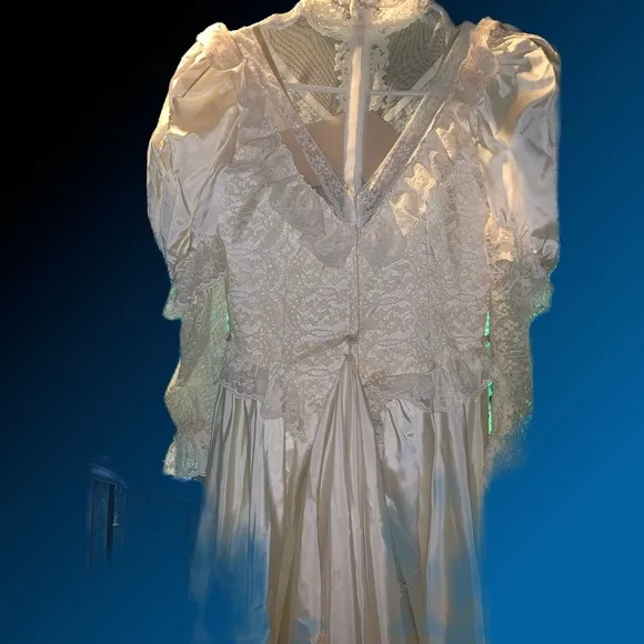 Vintage Wedding Gown