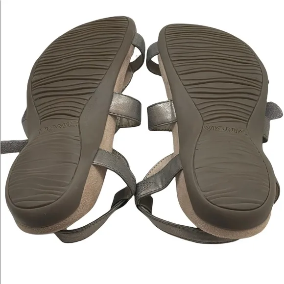 Vionic Jodie metallic silver sandals flats shoes size 6