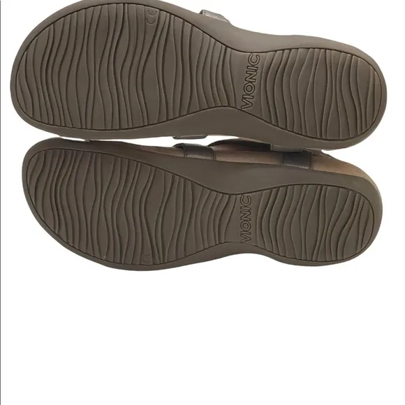 Vionic Jodie metallic silver sandals flats shoes size 6