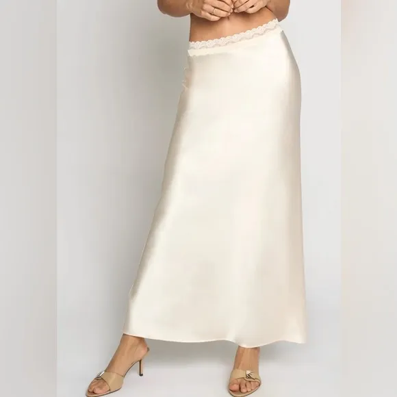 Waist Lace SlipSkirt - Champagne