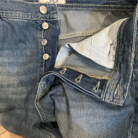 WE THE FREE WOMENS NEW JEANS SIZE 30 NEW