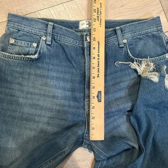 WE THE FREE WOMENS NEW JEANS SIZE 30 NEW
