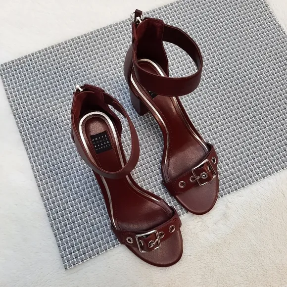 White House Black Market Ryder Grommet Buckle Ankle Strap Heels Sandal 6.5