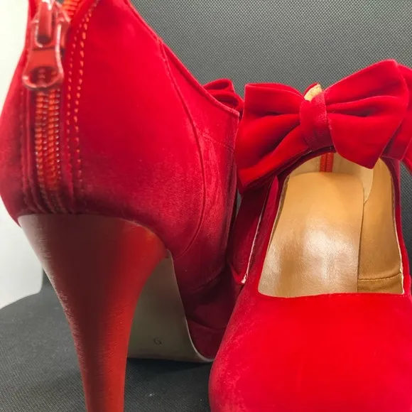 Women Sexy Red Heels Shoe With Bow