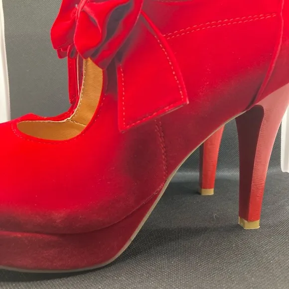 Women Sexy Red Heels Shoe With Bow