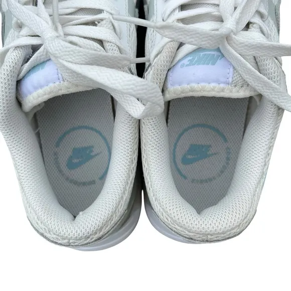 Womens size 9 Nike Air Max Heel System Summit White Ocean Bliss Shoes DM9538-105