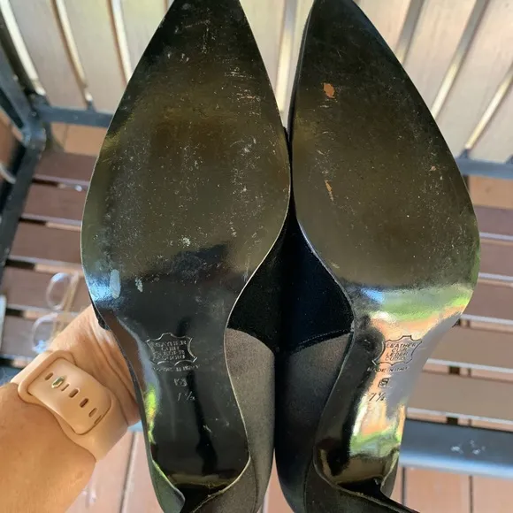 Yves Saint Laurent Black Satin Velvet Pumps-Women’s Size 7.5-3 1/2 in. Heel