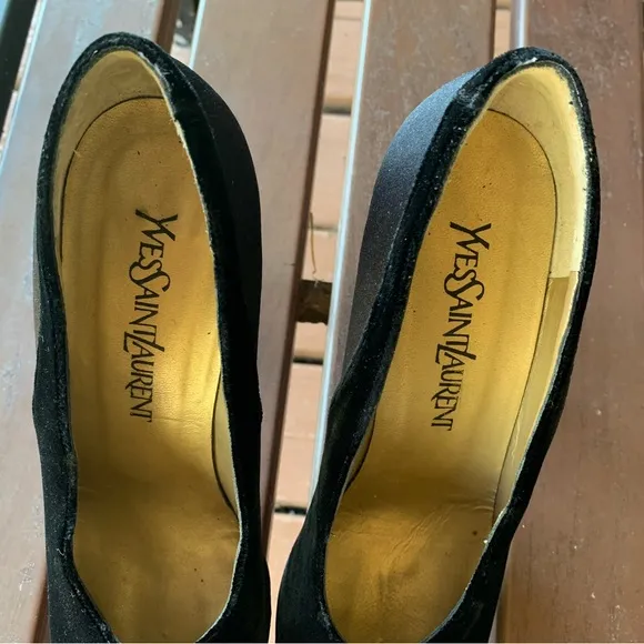 Yves Saint Laurent Black Satin Velvet Pumps-Women’s Size 7.5-3 1/2 in. Heel