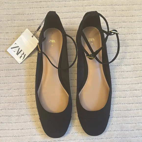 Zara Black Minimalist Flats with Ankle Straps