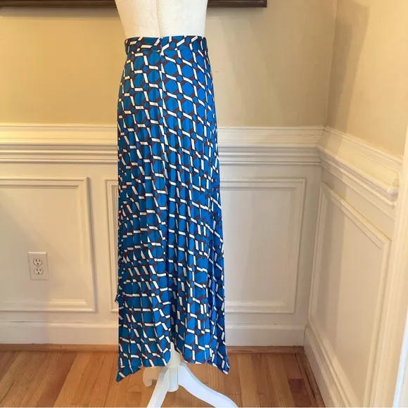 ZARA Blue Burgundy Geometric Print Pleated Asymmetrical Satin Midi Skirt