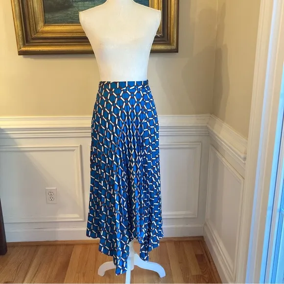 ZARA Blue Burgundy Geometric Print Pleated Asymmetrical Satin Midi Skirt