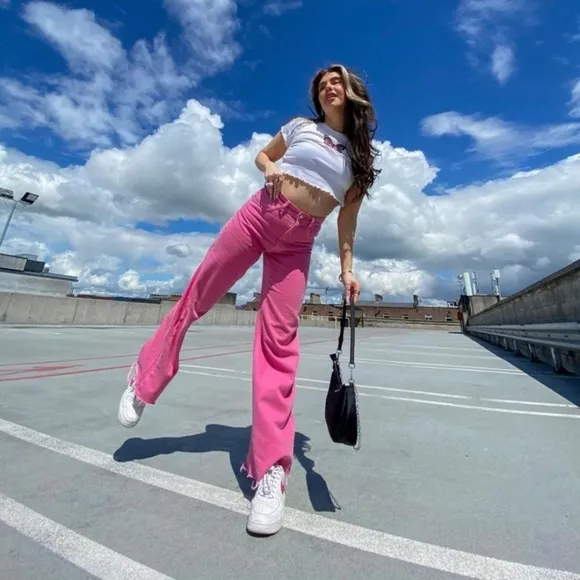 Zara  jeans in rose hot pink blogger style viral tiktok jeans Size 2/34
