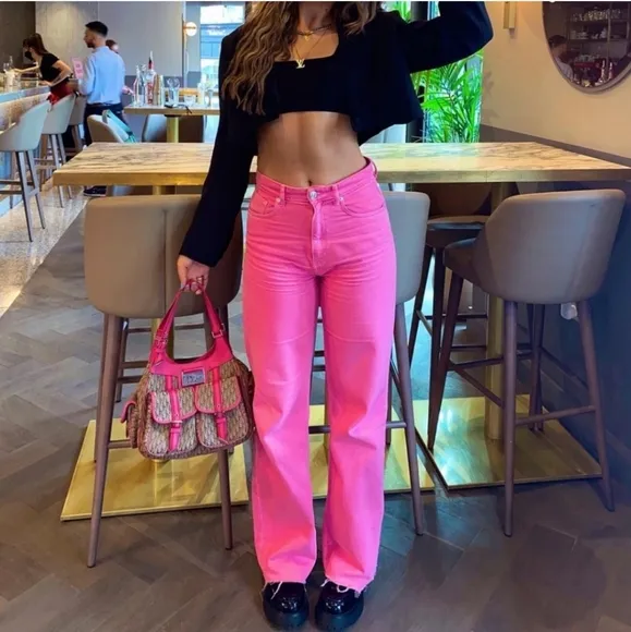 Zara  jeans in rose hot pink blogger style viral tiktok jeans Size 2/34